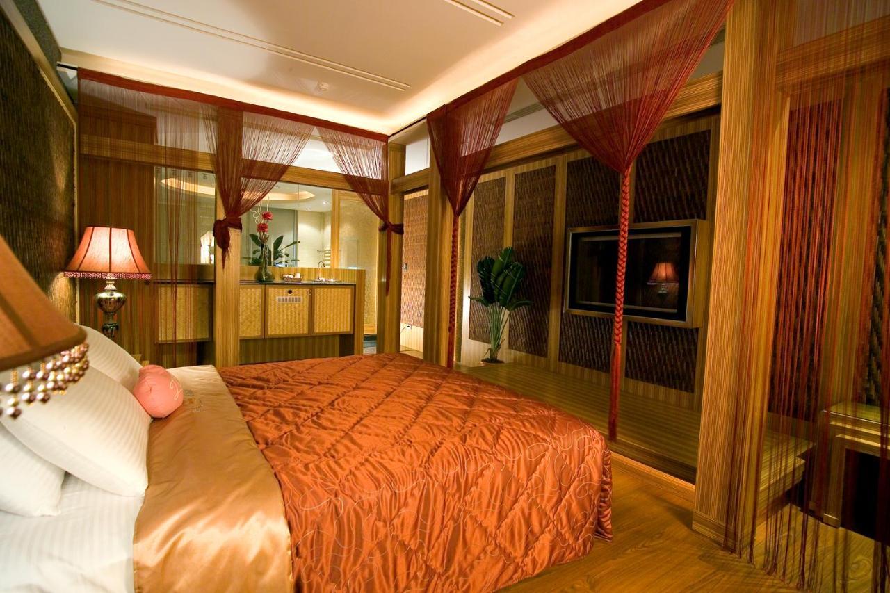 Chateau Motel & Spa Каосюн Екстериор снимка